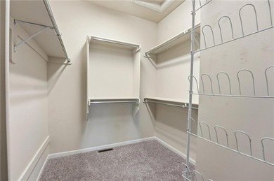 Must see this fantastic ranch in Kensington Farms! Clean and