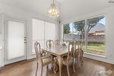 The heart of the home has a whole new look! This beautiful home - photo 16