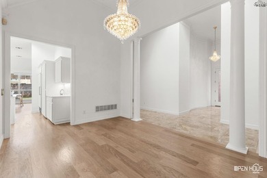 The heart of the home has a whole new look! This beautiful home - photo 20