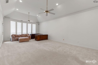 The heart of the home has a whole new look! This beautiful home - photo 22
