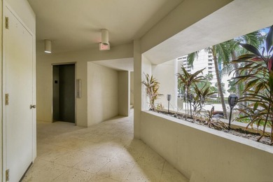 Luxurious Move-in Ready, Updated Waterfront Condo in Harbor - photo 6