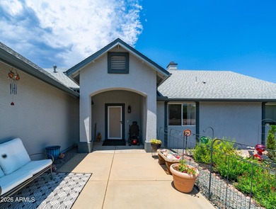 Custom built home in Meadow Ranch with million dollar views of - photo 2