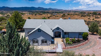 Custom built home in Meadow Ranch with million dollar views of - photo 5