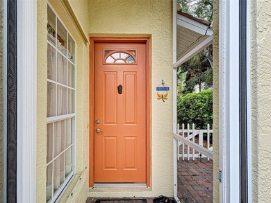 Tucked away in beautiful Venice, Florida, this private END UNIT - photo 4