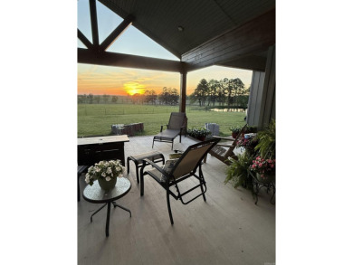 Escape to the peace and beauty of the countryside with this