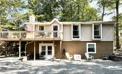 Lake Wallenpaupack Home For Sale in Lake Ariel Pennsylvania