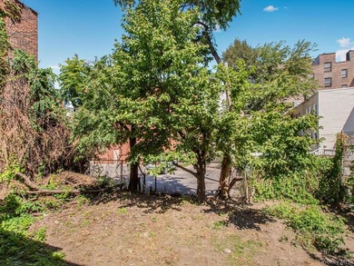 Great opportunity for investors. 277 & 279 East 169 St is being - photo 5