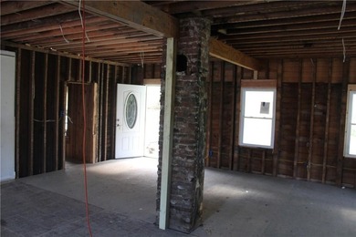 Attention Renovators, Entrepreneurs, and Visionary Buyers: - photo 25