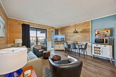 This well-maintained one-bedroom oceanside villa is located - photo 29