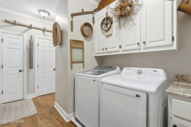 Tucked away in the desirable Barrington Hall golf course - photo 29