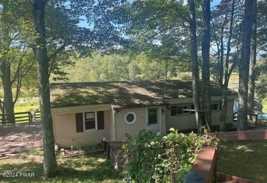 Cadjaw Pond Home For Sale in Honesdale Pennsylvania