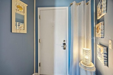 This well-maintained one-bedroom oceanside villa is located - photo 34