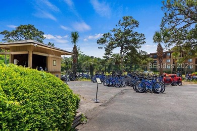 This well-maintained one-bedroom oceanside villa is located - photo 40