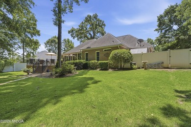Tucked away in the desirable Barrington Hall golf course - photo 40