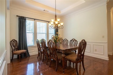 NEW INTERIOR PAINT THROUGHOUT THE WHOLE HOUSE. Take a look at - photo 6