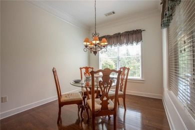 NEW INTERIOR PAINT THROUGHOUT THE WHOLE HOUSE. Take a look at - photo 10