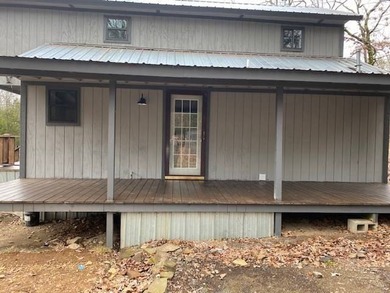 Farmhouse Barn Style Cabin Country Retreat Sardis Lake Nestled - photo 6
