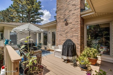 Beautifully updated ranch home where golf course views, lake - photo 16