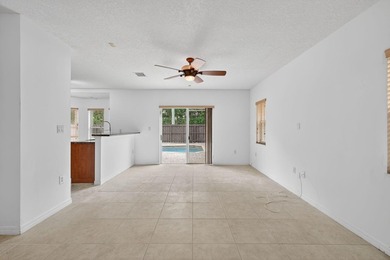 Welcome to this move-in-ready 3-bedroom, 2.5-bath home located - photo 16
