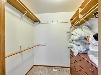 Located in the sought-after Woodburn Senior Estates, this home - photo 18