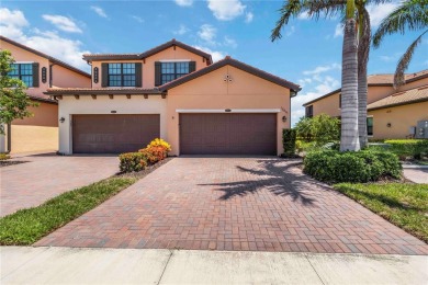 Lake Condo For Sale in Venice, Florida
