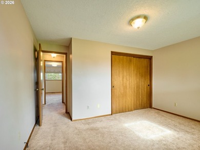 Located in the sought-after Woodburn Senior Estates, this home - photo 21