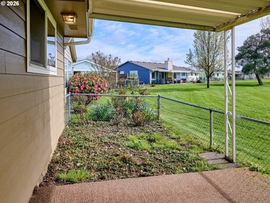 Located in the sought-after Woodburn Senior Estates, this home - photo 32