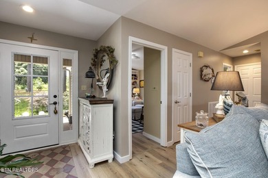 Beautifully updated ranch home where golf course views, lake - photo 37