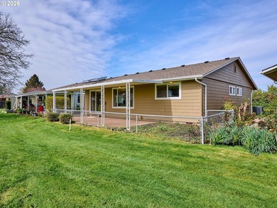 Located in the sought-after Woodburn Senior Estates, this home - photo 37