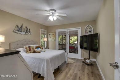 Beautifully updated ranch home where golf course views, lake - photo 41