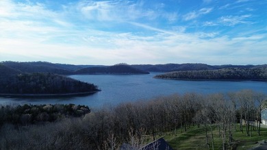 Seasonal view and walk to the water. This gently rolling lot - photo 3