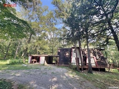 Little Red River Home For Sale in Heber Springs Arkansas