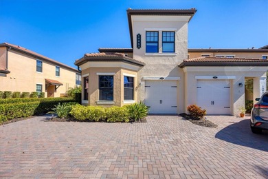 (private lake, pond, coastal) Condo For Sale in Venice Florida