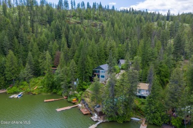 Lake Home For Sale in Rathdrum, Idaho