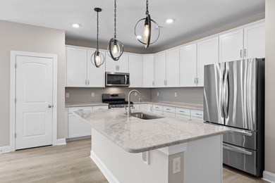 Better than new, this 3-bedroom, 2-bath home with a flexible - photo 23