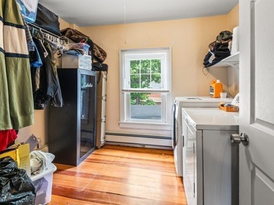 Homes with this much character, space, and charm don`t come - photo 25