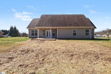 Welcome to 1 LONG POND COURT in GREER, a well-maintained 3 - photo 26