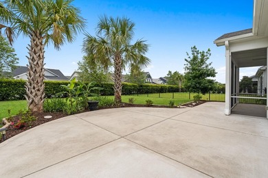 Better than new, this 3-bedroom, 2-bath home with a flexible - photo 45