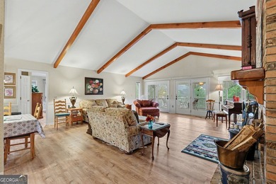 This beautiful, expansive, 4 bedroom, 5.5 bath home with a - photo 6