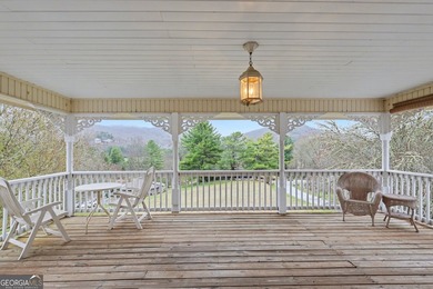 This beautiful, expansive, 4 bedroom, 5.5 bath home with a - photo 9