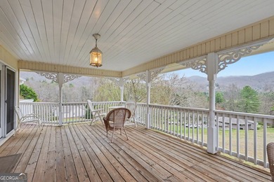 This beautiful, expansive, 4 bedroom, 5.5 bath home with a - photo 10