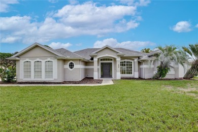 Live Oak Lake Home For Sale in Saint Cloud Florida