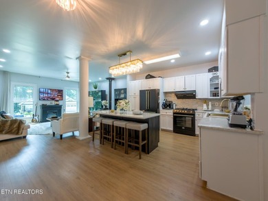 Welcome to this totally renovated, move-in ready 5 bedroom, 3 - photo 7