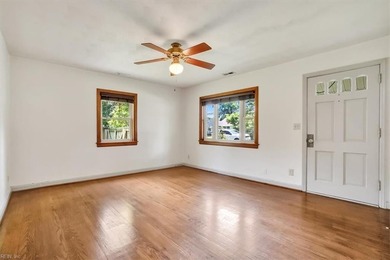 Opportunity awaits with this 2-bed, 1-bath ranch on a spacious 0 - photo 4
