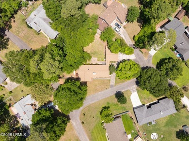 Nestled on a spacious corner lot in a private cul-de-sac, this - photo 50