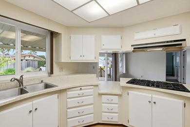 Major price Adjustment! Spacious, updated home in the - photo 15