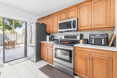 Beautiful 2-bedroom, 2 full and 1 half-bath home in a tranquil - photo 15