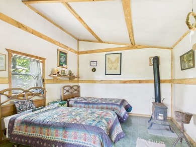 with 6 off-grid cabins, kitchen pavilion, & sauna. Redbud - photo 22