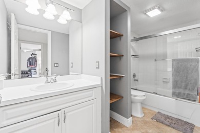 Beautiful 2-bedroom, 2 full and 1 half-bath home in a tranquil - photo 26