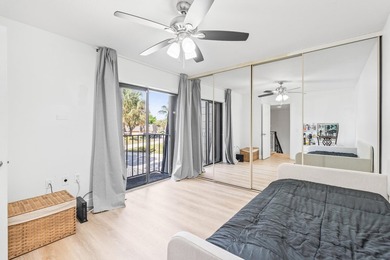 Beautiful 2-bedroom, 2 full and 1 half-bath home in a tranquil - photo 28